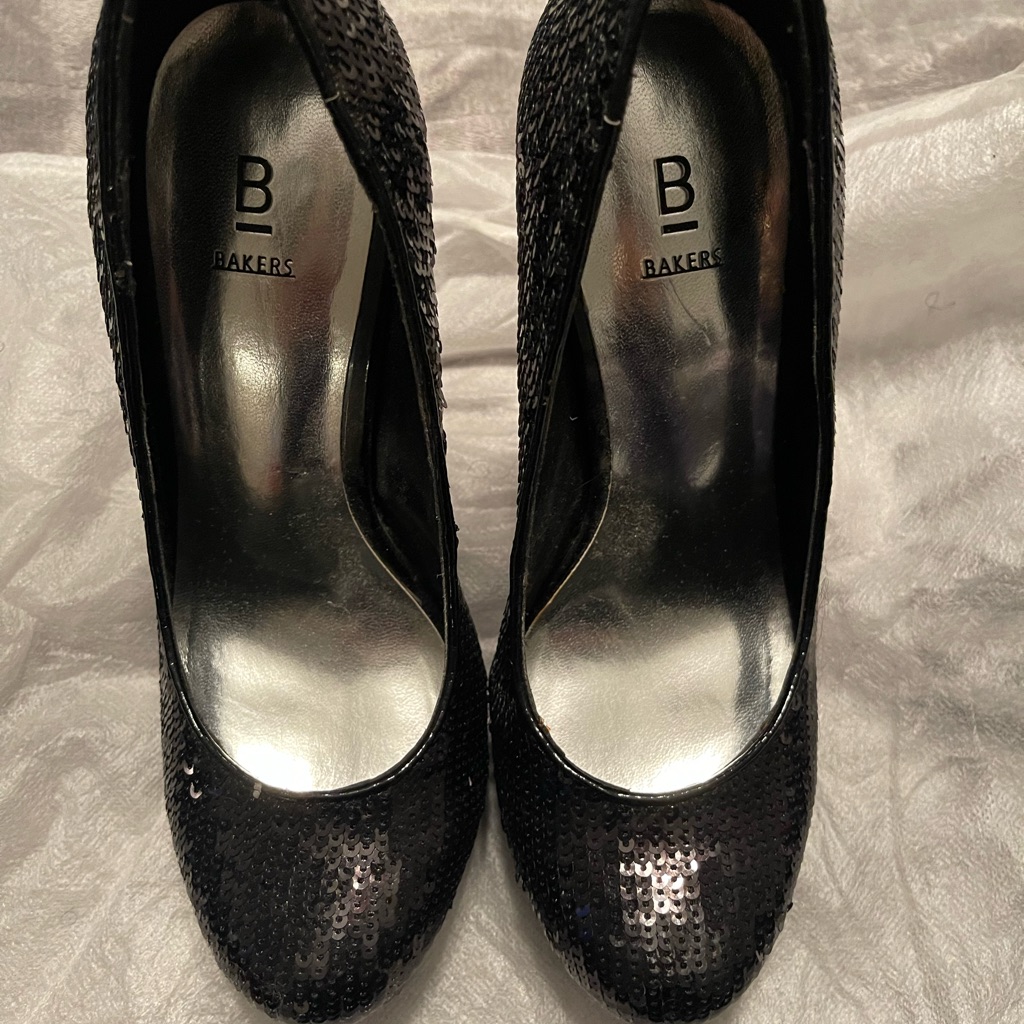 Preowned Baker Black Pumps Preowned Baker Black Pumps